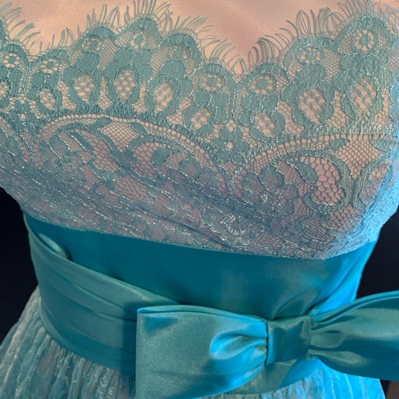 Betsey Johnson Evening Strapless Formal Dress π Size 4 - Picture 5 of 17